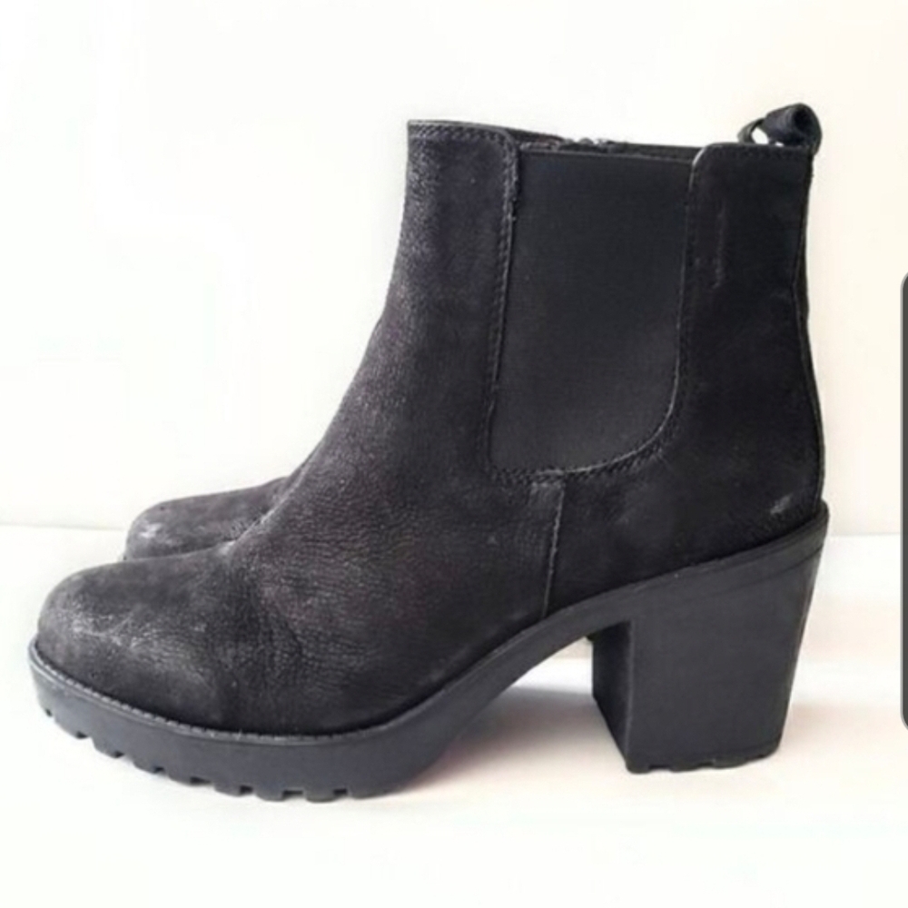 Vagabond Grace Black Suede Heeled Chelsea Boots EU 41